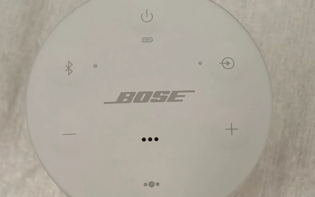 Commandes de l'enceinte Bose SoundLink Revolve II