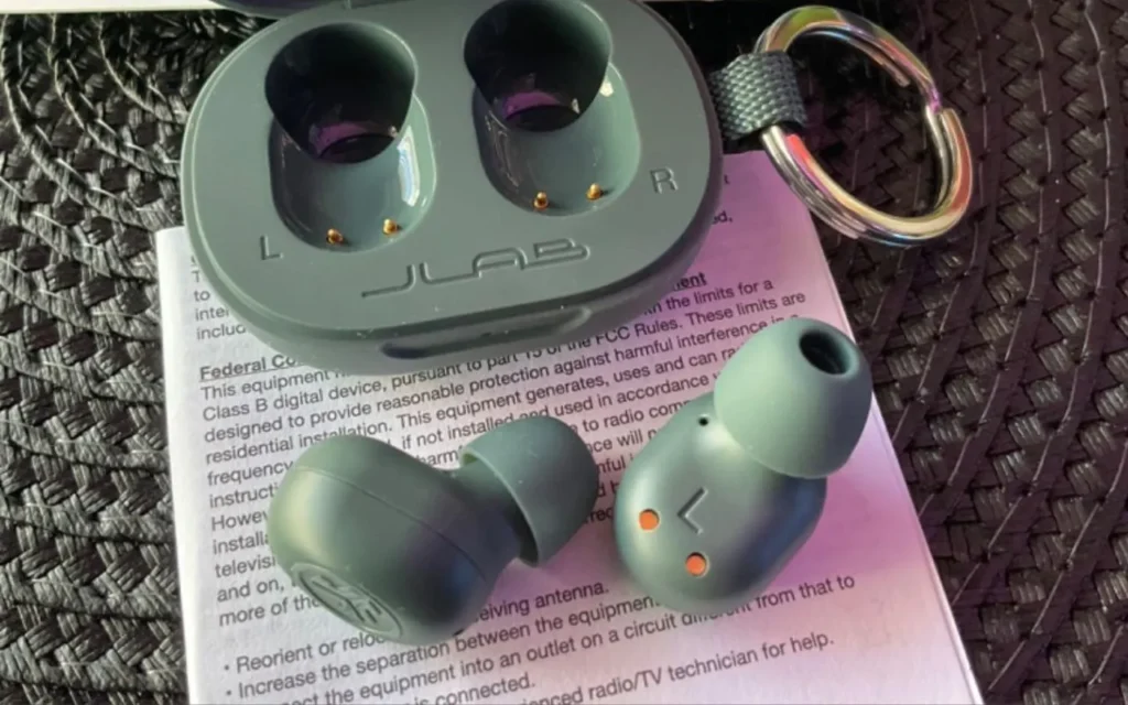 Oreillettes des écouteurs JLab JBuds Mini